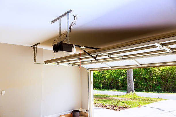 Top rated local Garage Door specialists in Mathews, LA